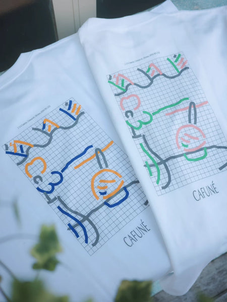 CAFUNEグラフィックTシャツ