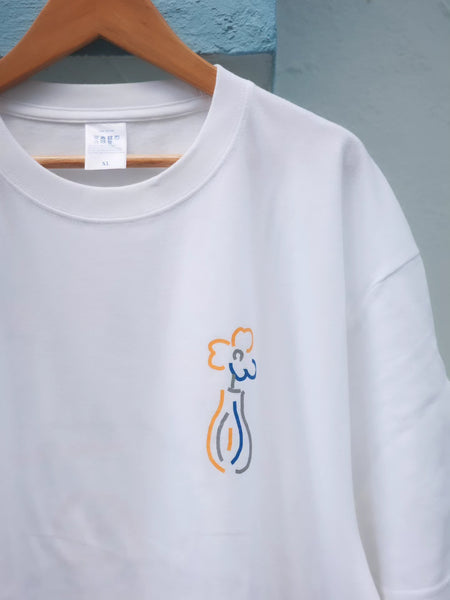 CAFUNEグラフィックTシャツ